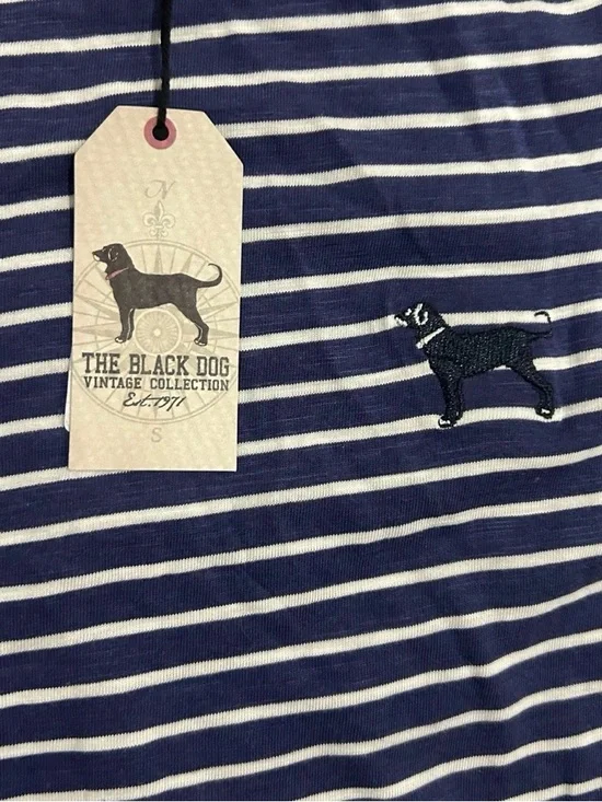 NWT Women’s The Black Dog Navy Blue And White Tunic Length Shirt Size Small - Picture 2 of 3